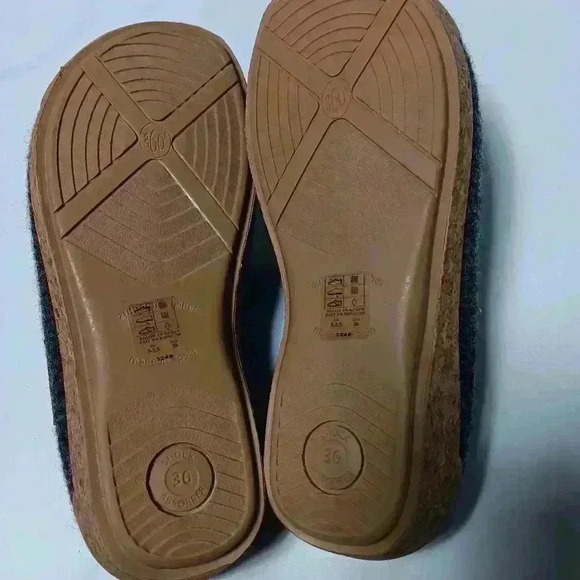 Taos Woollery Shock Absorber Slip On shoes/slippers. Ladies size 5-5.5 - Picture 6 of 9